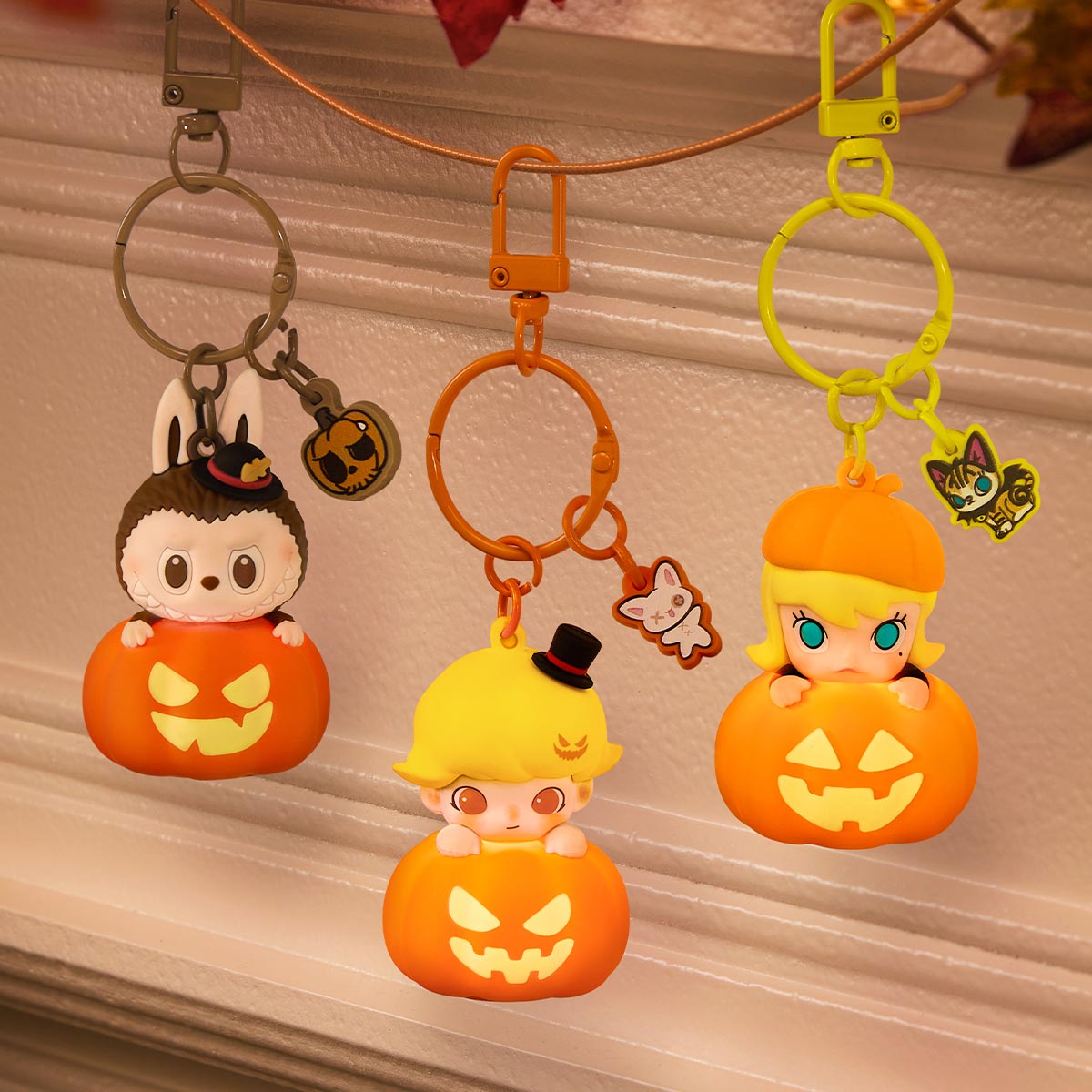 LABUBU Happy Halloween Party Series- LABUBU Luminous Pumpkin Pendant | ZMY381507 Pendant | ZMY381507